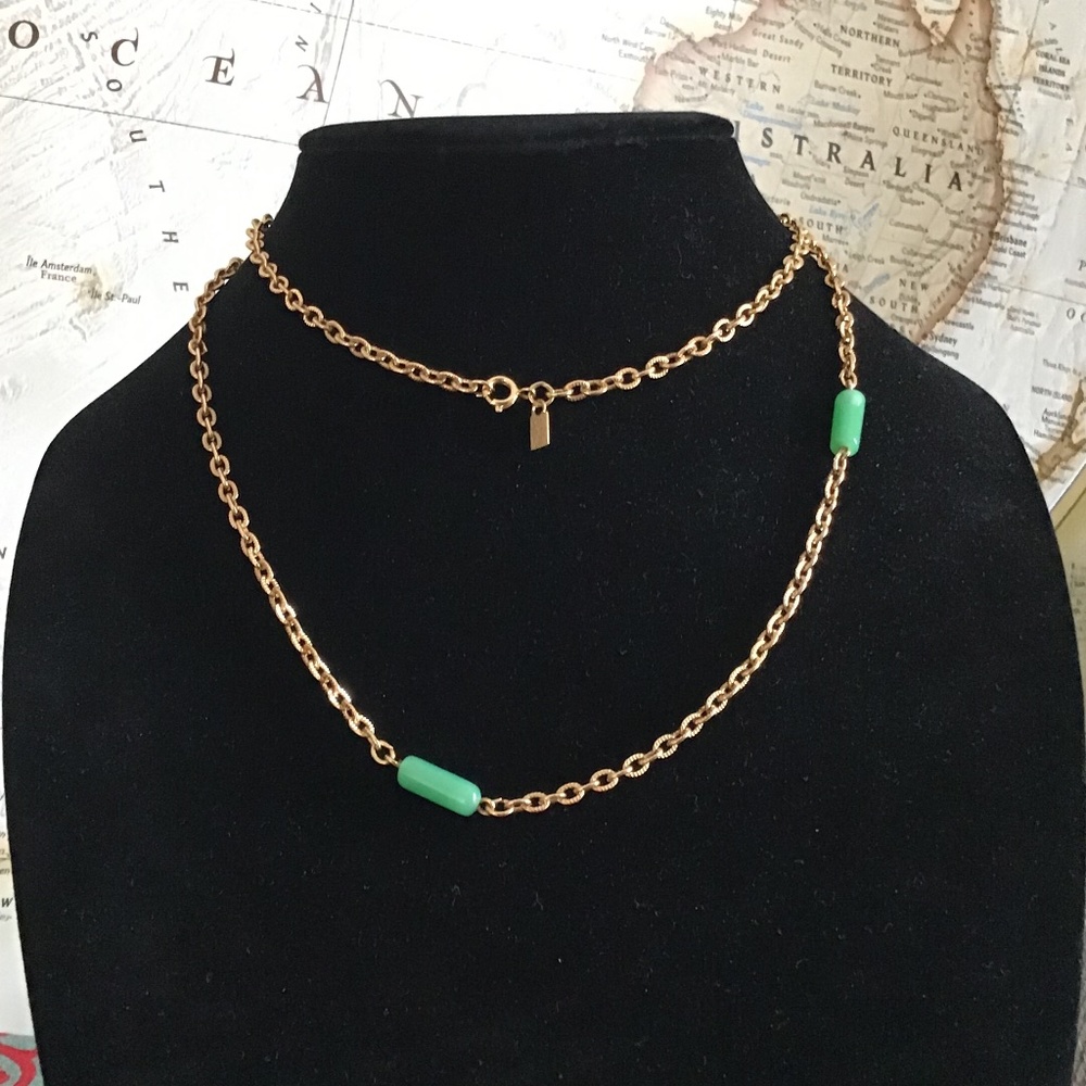 Vintage Emmons Signed Necklace Gold Tone Green Beads - Picture 5 of 12